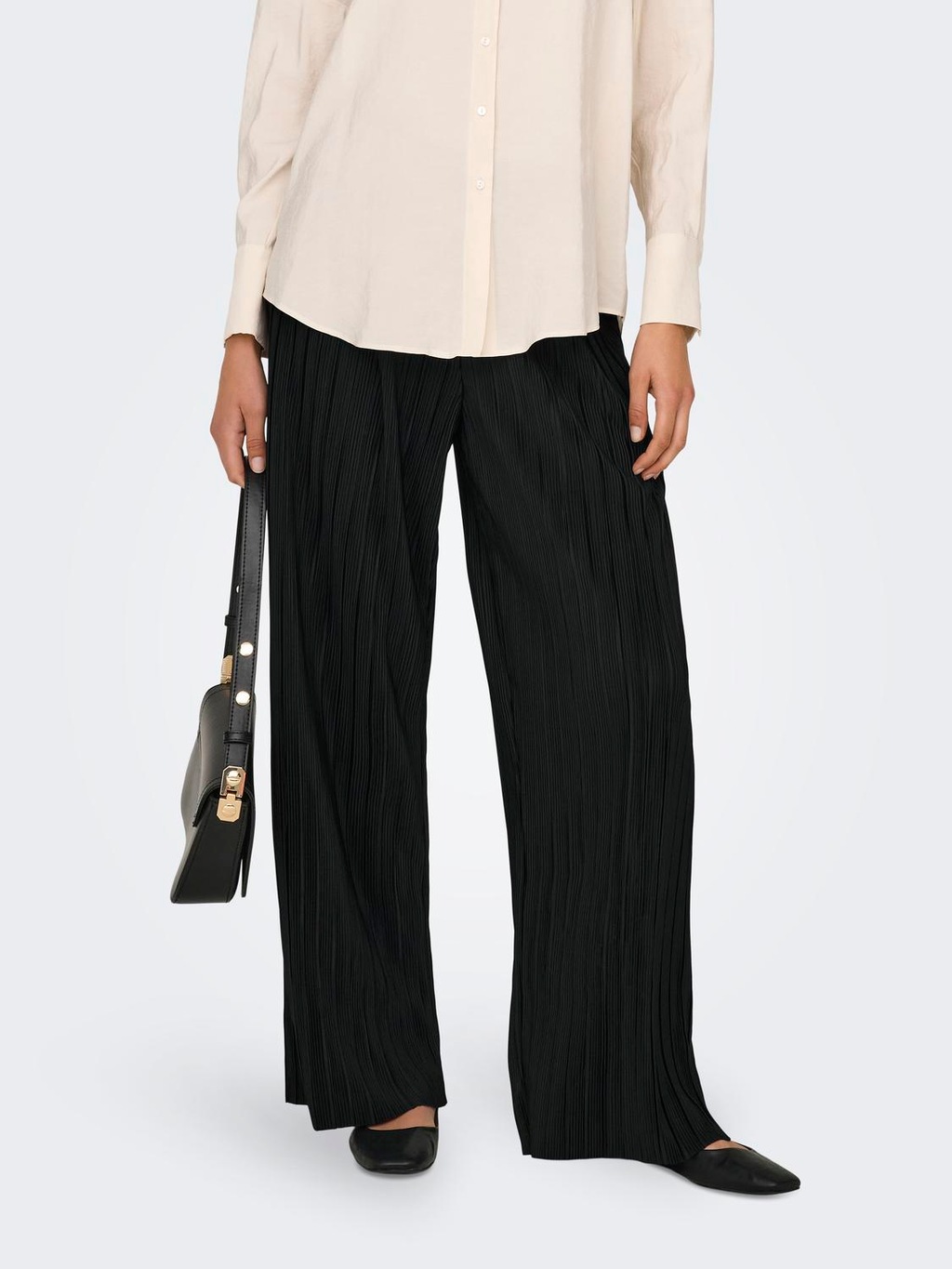 Bild von ONLY Schlupfhose "ONLRAVENNA PLISSE PANT NOOS JRS"