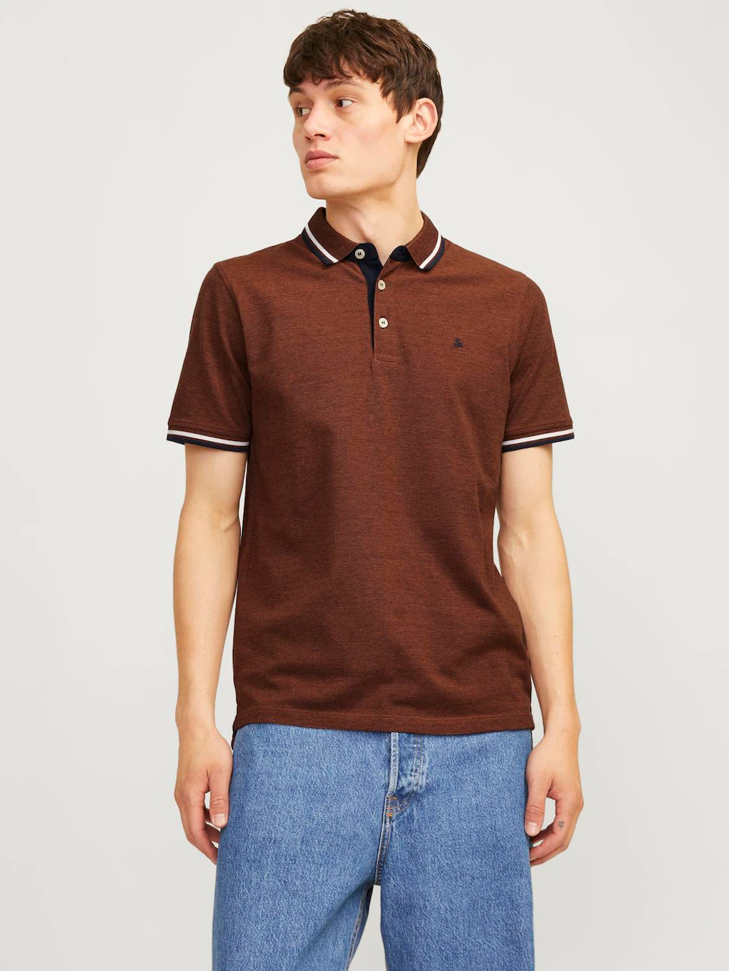 Bild von Jack & Jones Poloshirt "JJEPAULOS POLO SS NOOS", mit Logo Stickerei