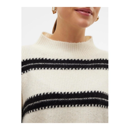 Bild von Der stilvolle VERO MODA® Pullover "Dazzl" für Damen im Test