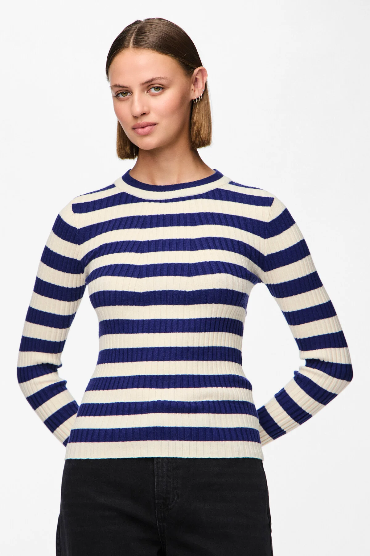 Bild von PIECES Strickpullover – Einfarbig Und Mit Unterschiedlicher Textur, Rundhalsausschnitt, Normale Schultern für Damen - XL