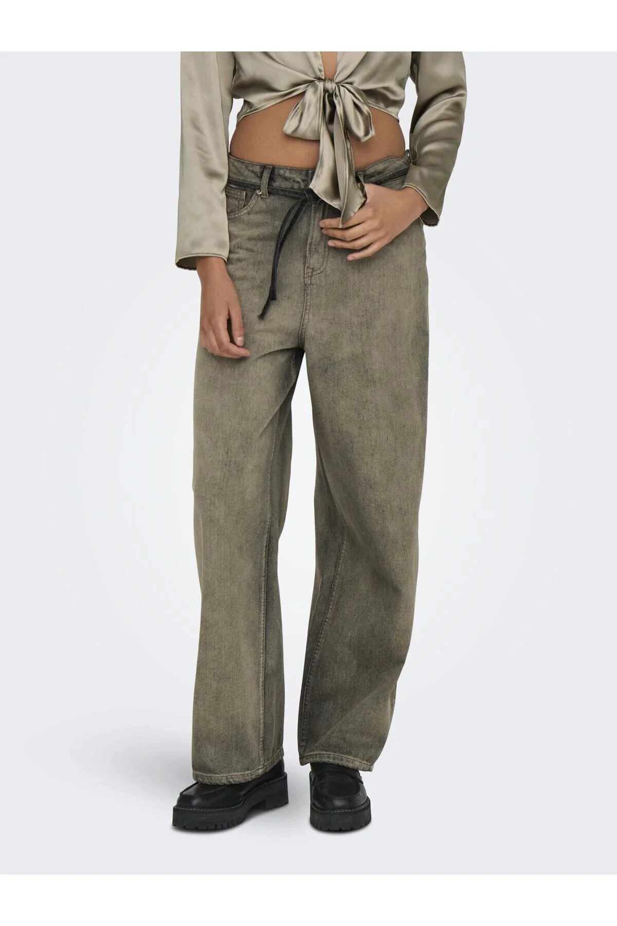 Bild von Only Baggy Fit Jeans Onlbleecker Mittlere Taille Locker Geschnittene Jeans für Damen - 31/32