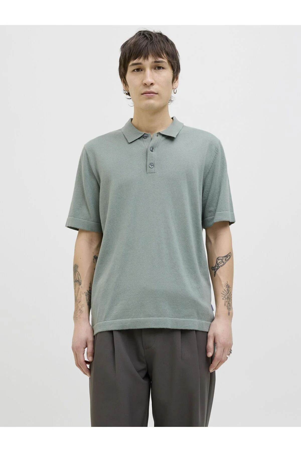 Bild von Jack & Jones Kurzarmpullover »JJEEMIL KNIT RELAXED POLO SS SN«, mit Polo Kragen