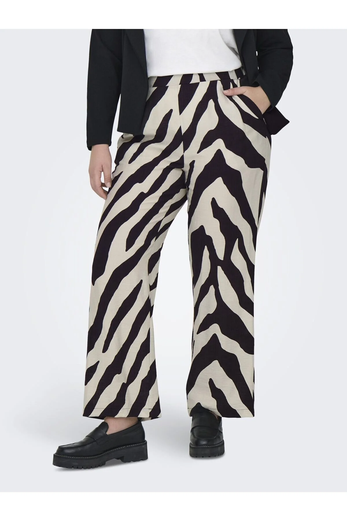 Bild von Only Carmakoma Hose Mit Weitem Beinschnitt Carbraxi Weiter Beinschnitt Hose Mit Weitem Beinschnitt für Damen - 42