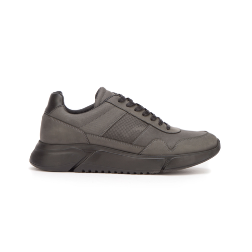 Bild von Elegante Herrenschuhe aus Kunstleder