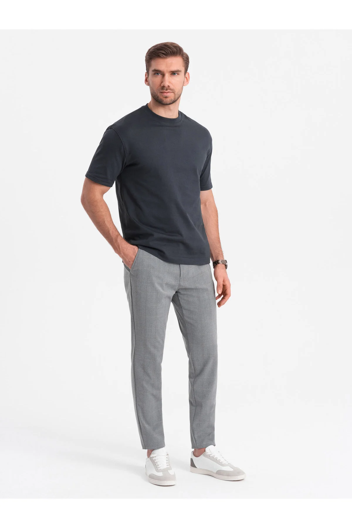 Bild von OMBRE Klassisch Geschnittene Hose In Zartem Karomuster Grau V3 S für Herren - XL