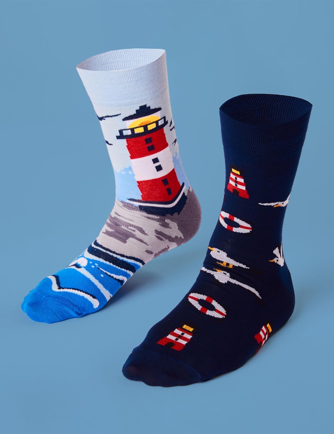 Bild von Many Mornings - Mismatched Socken - Lustige Socken Unisex - Leuchtturm Socken - Geschenkidee - Design: Nordic Lighthouse - Made in EU - 39-42