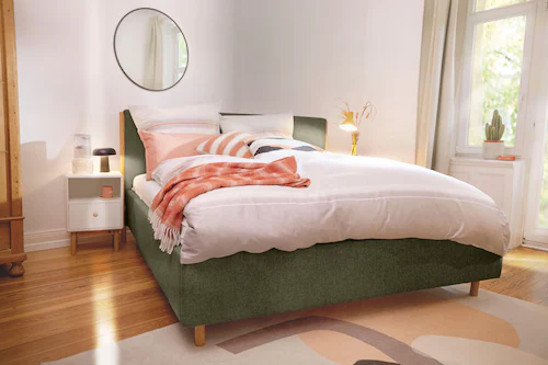 Bild von TOM TAILOR HOME Polsterbett "CALIFORNIA BED", mit seitlichen Holzakzenten am Kopfteil