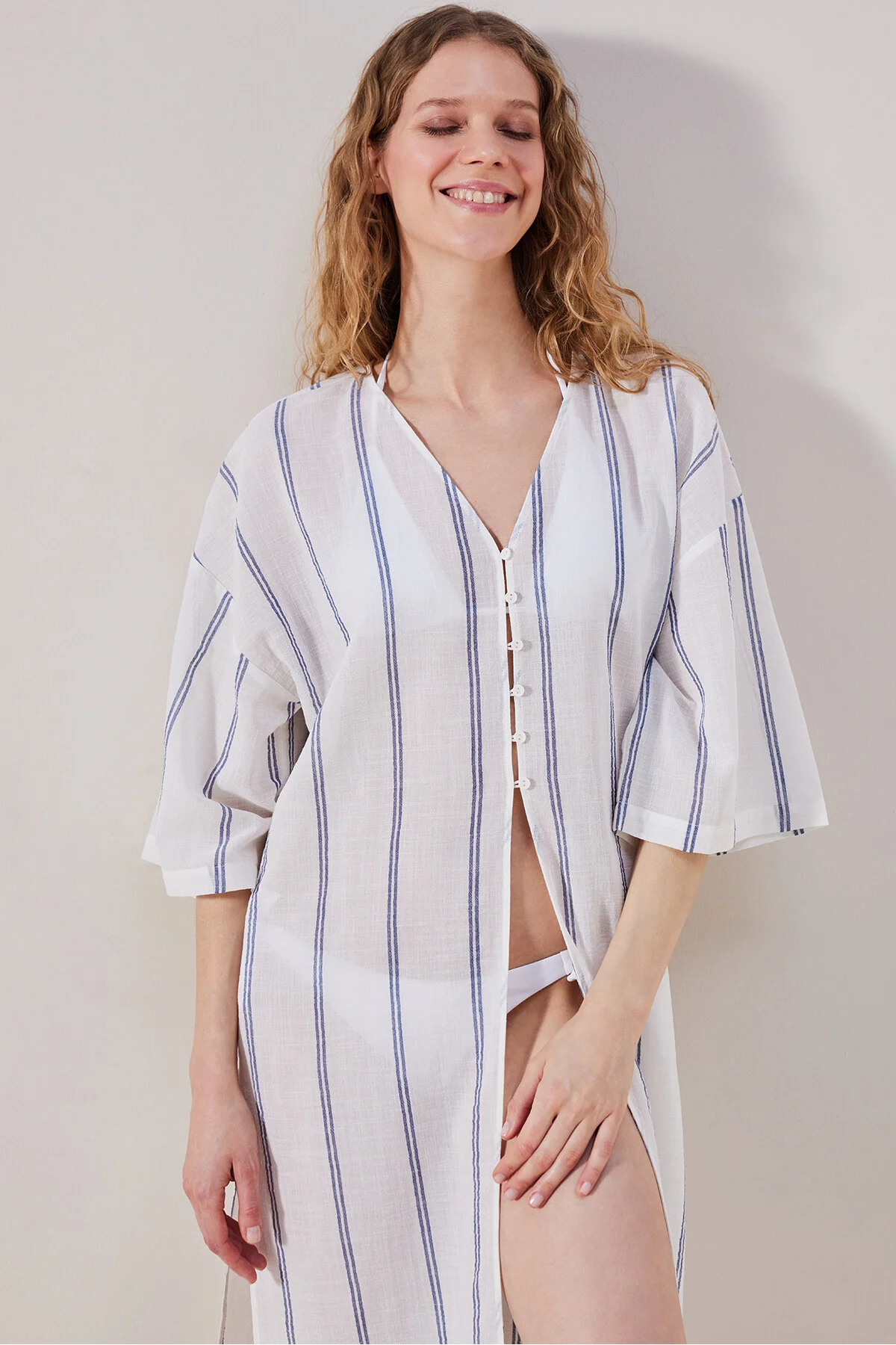 Bild von Penti Marissa Gestreiftes Kaftan-design für Damen - S
