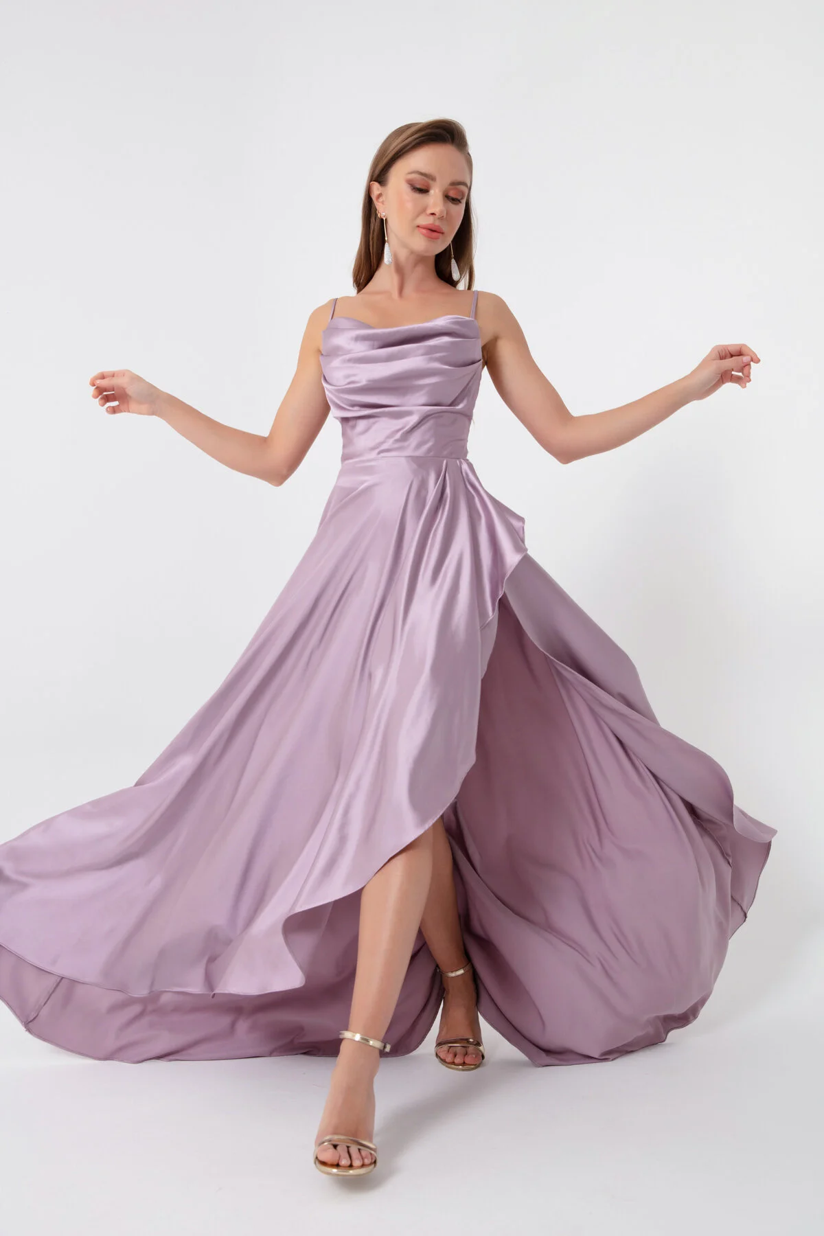 Bild von Lafaba Fliederfarbenes Volant-schlitz-satin-abendkleid Und Abschlusskleid für Damen - 38