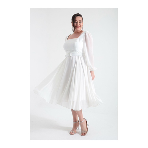 Bild von Lafaba Ecrufarbenes Abendkleid – Eleganz in Übergröße