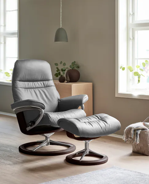 Bild von Stressless® Relaxsessel »Sunrise«, (Set, Relaxsessel mit Hocker), mit Signature Base, Größe L, Gestell Braun