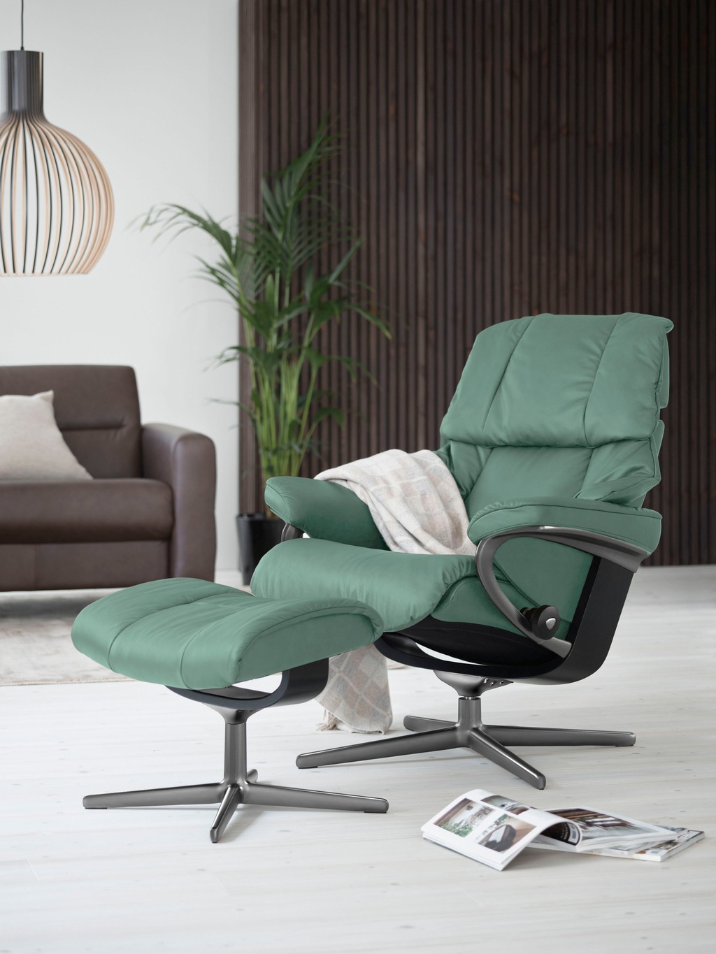 Bild von Stressless® Relaxsessel »Reno«, mit Cross Base, Größe S, M & L, Holzakzent Schwarz