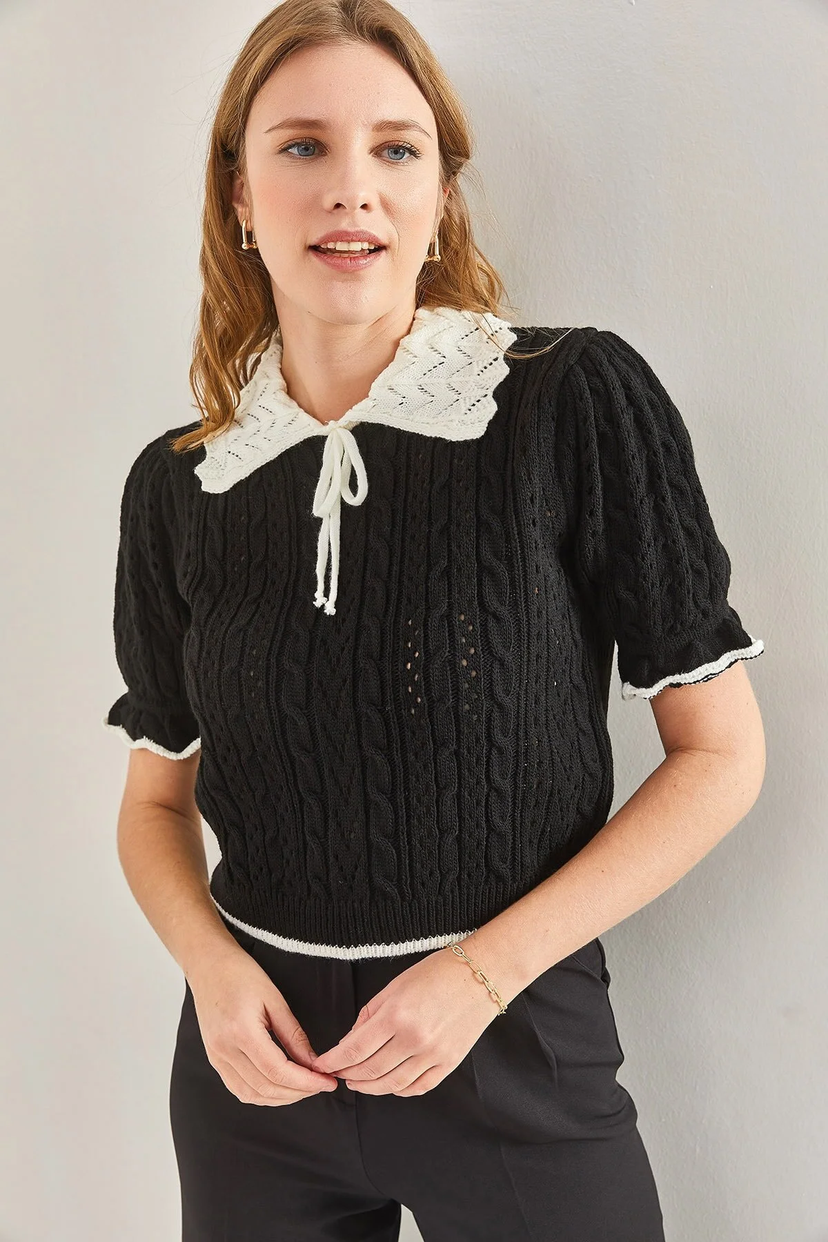 Bild von Bianco Lucci Strickpullover Mit Babykragen Und Kurzen Ärmeln für Damen - Standard