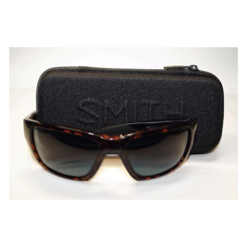 Bild von SMITH OPTICS Sonnenbrille OUTBACK 9N4 6N: Eleganz für jedes Abenteuer