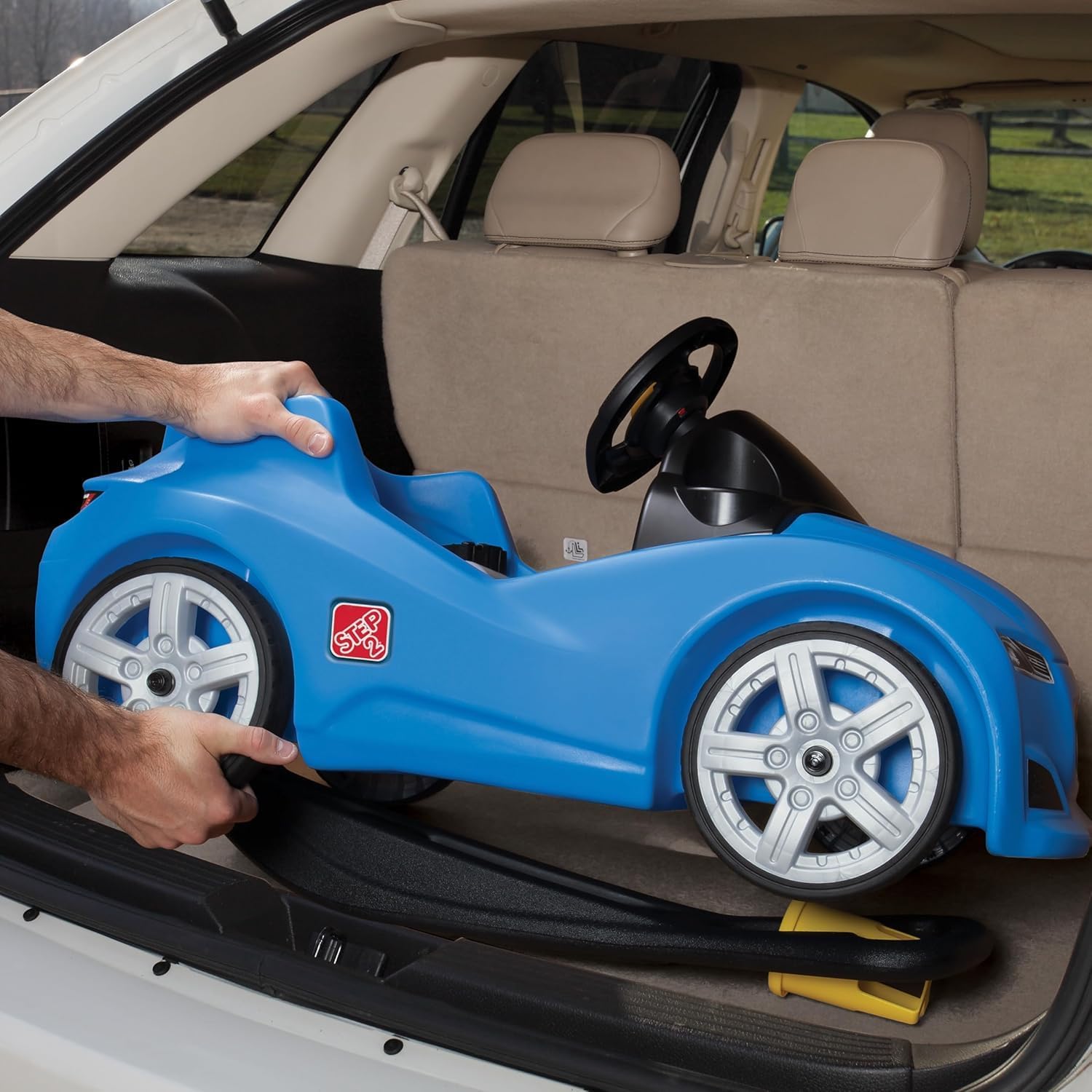 Bild von Step2 Whisper Ride Kinderauto/Rutscher in Rosa | Spielzeug Auto mit Schiebestange | Kinderfahrzeug/Rutscherauto ab 1.5 Jahre