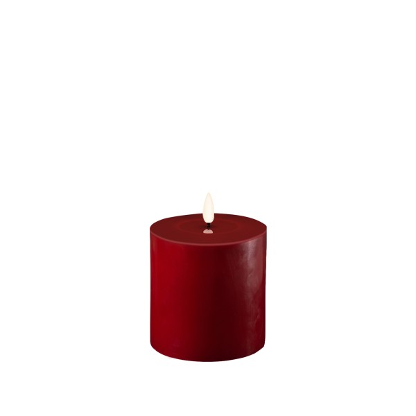 Bild von LED Stumpenkerze Real Flame bordeaux, 10 cm, Ø 10 cm