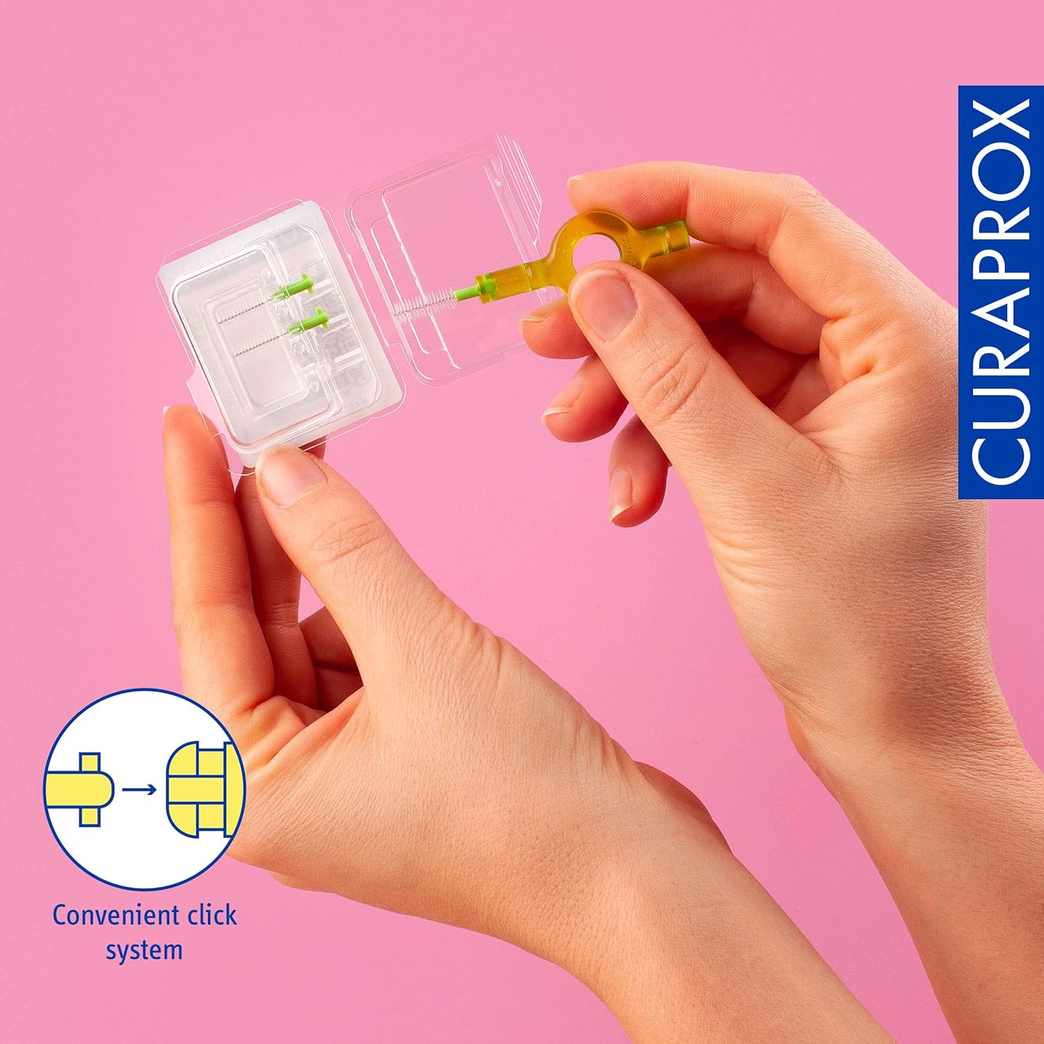 Bild von Curaprox Interdentalbürsten-Set CPS 06 prime start, Starterset mit 5 Bürsten, 2 verschiedene Halter, türkis, 0.6 mm Durchmesser, 2.2 mm Wirksamkeit