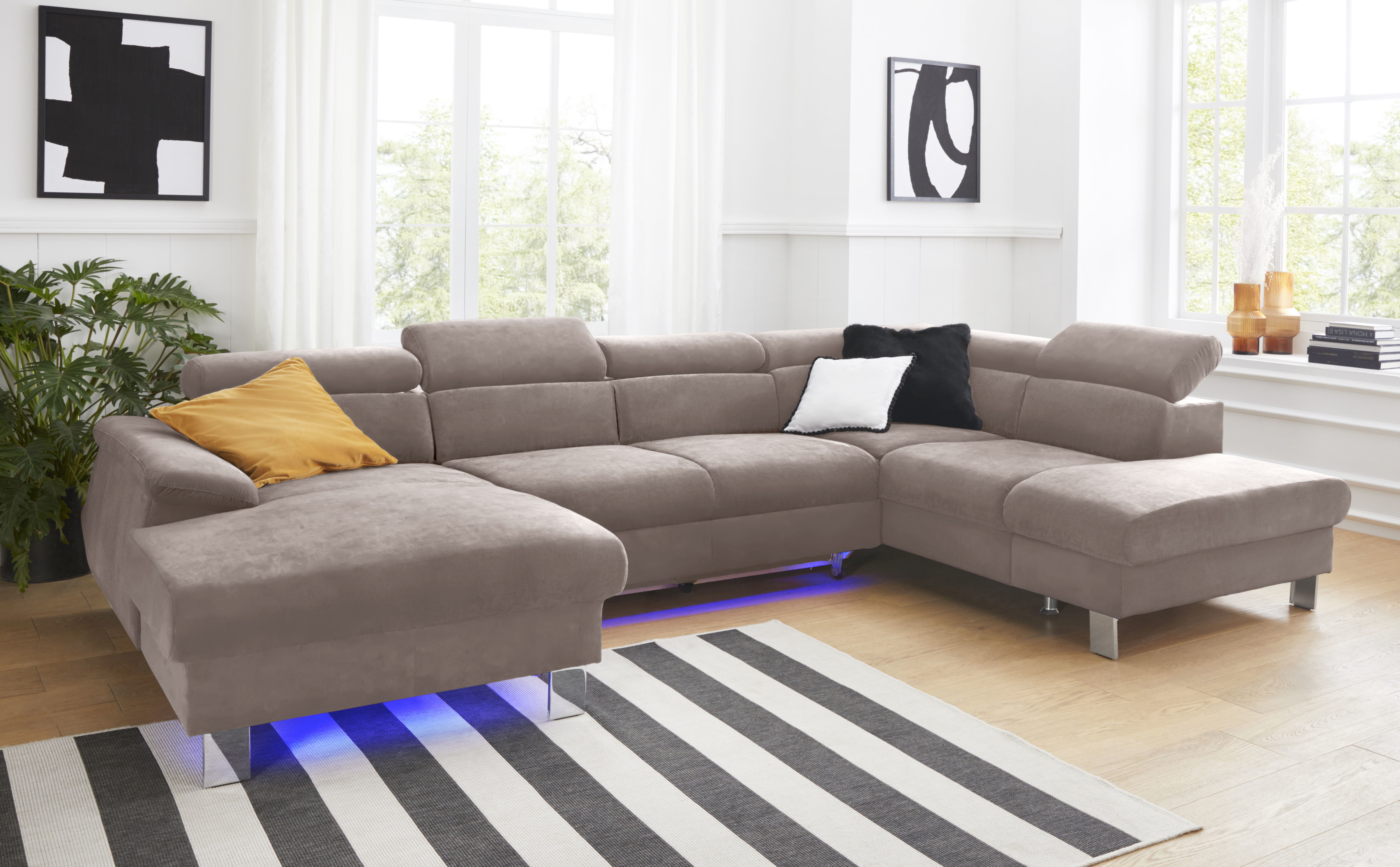 Bild von COTTA Wohnlandschaft "Komaris U-Form", inklusive Kopfteilverstellung, wahlweise mit Bettfunktion und RGB-LED