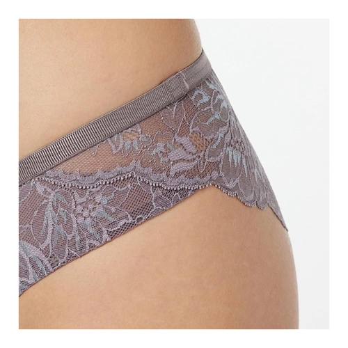 Bild von Triumph Women's Amourette Charm Conscious Brazilian01 Unterwäsche