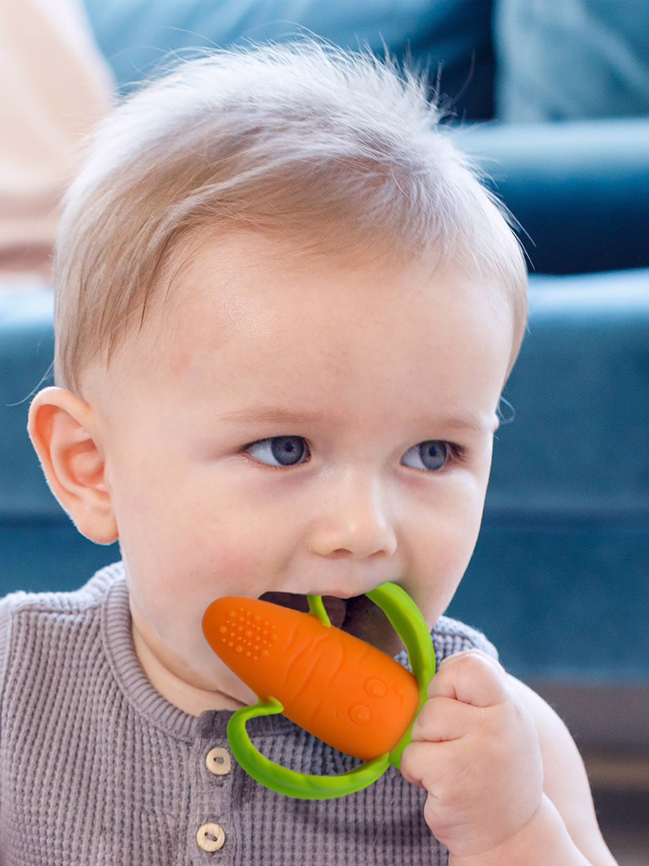 Bild von Baby Silikon-Beißring Möhre INFANTINO