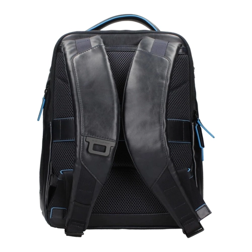 Bild von Piquadro Blue Square Revamp Rucksack - Der stilvolle Begleiter für Business und Freizeit