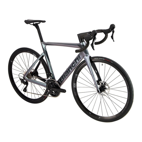 Bild von Bianchi Oltre Race 105 (2024) – Ein Hochleistungsrennrad für ambitionierte Fahrer