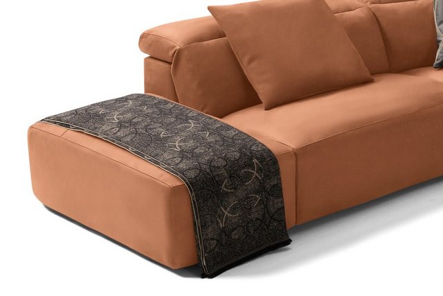 Bild von Egoitaliano Ecksofa "Beverly, extravangantes Designsofa mit erstklassigem Sitzkomfort", wahlweise mit elektrischer Relaxfunktion, Kopfteilverstellung