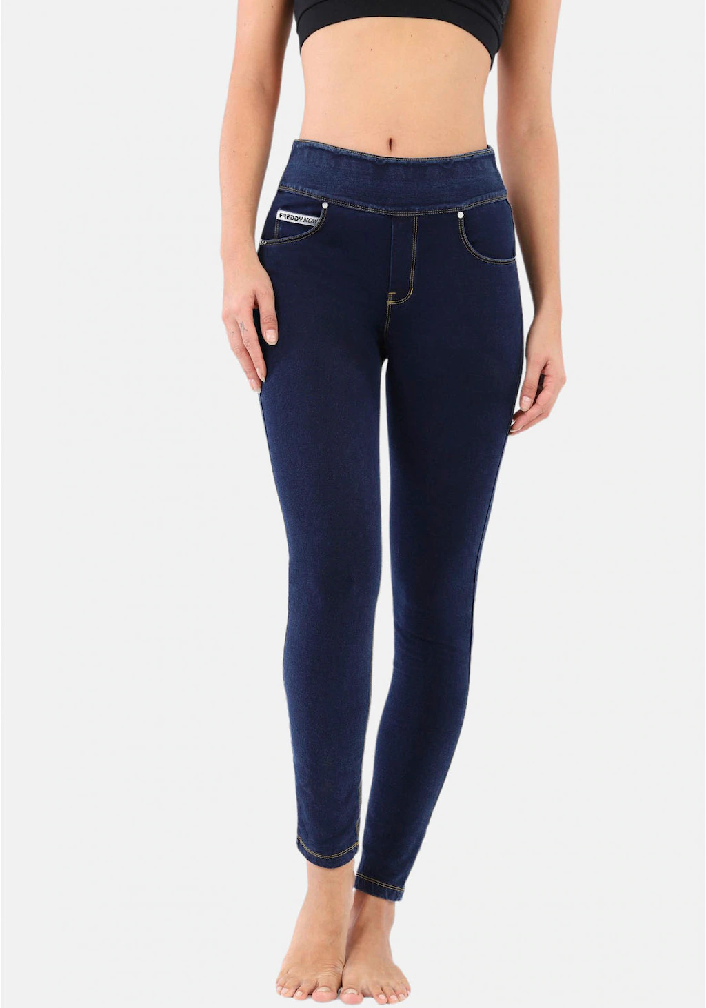 Bild von Freddy Shapingleggings "NOW SKINNY YOGA", mit Lifting & Shaping Effekt und Umschlagbund