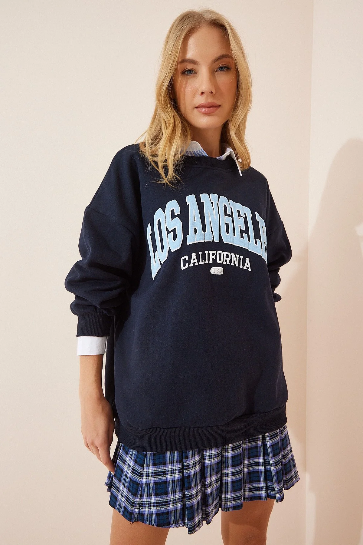 Bild von Happiness İstanbul Marineblaues, Bedrucktes Strick-sweatshirt Mit Reliefmuster für Damen - 40