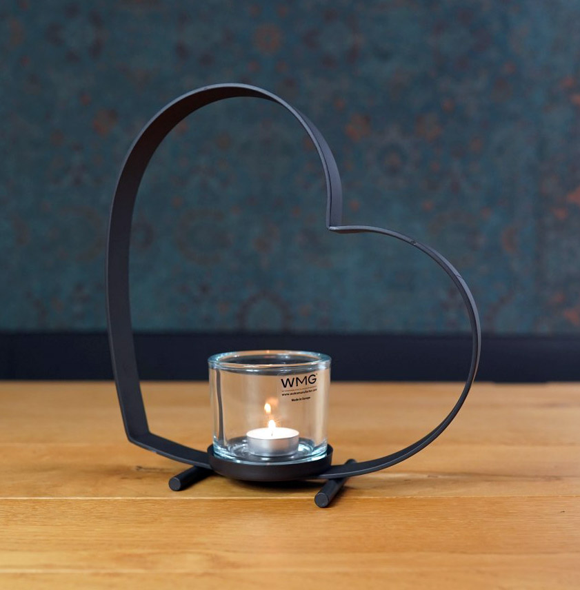 Bild von Herzförmiges Eisenwindlicht Bebi 30 cm