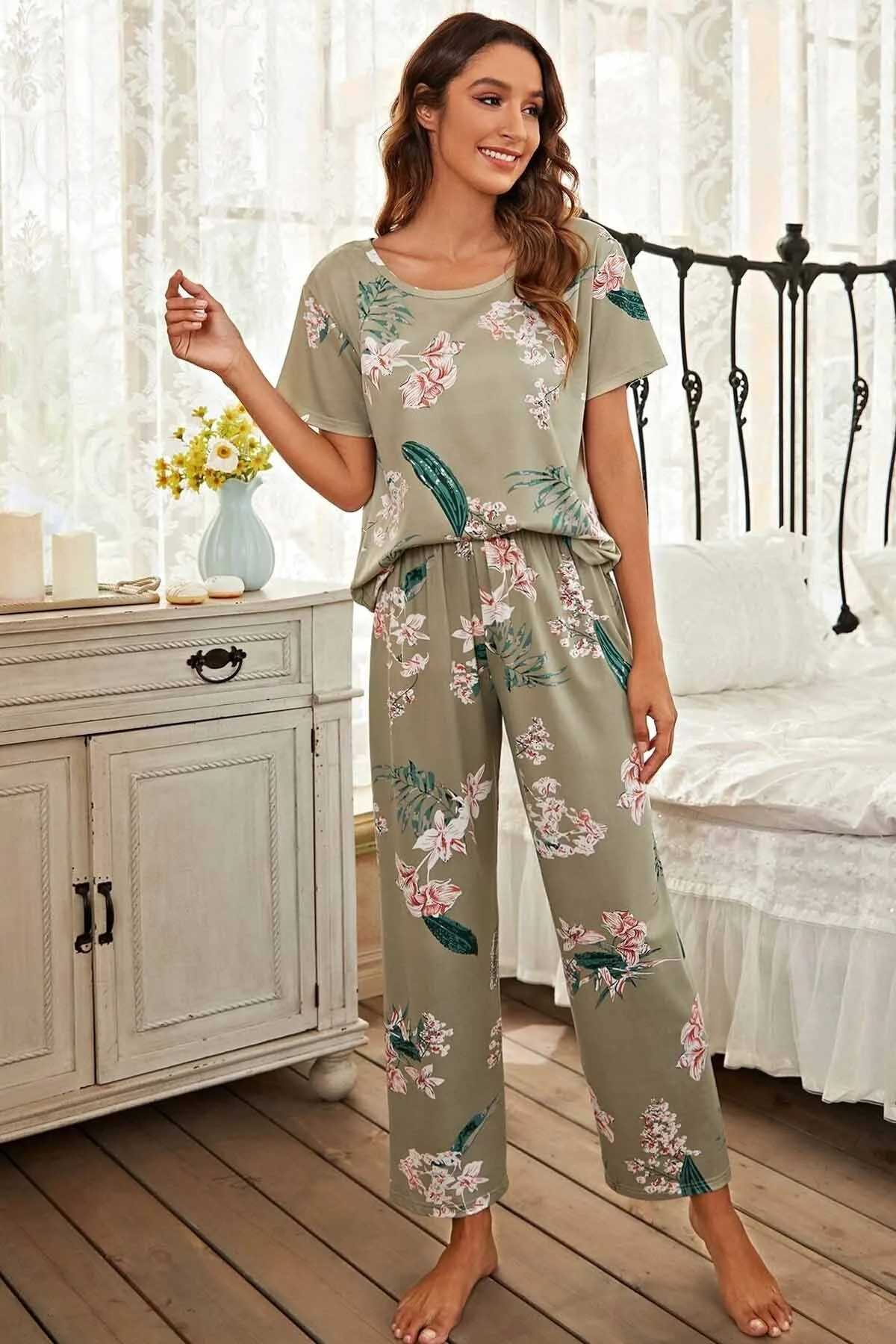 Bild von Merry See Kurzärmliges Pyjama-set Aus Weichem Stoff Mit Blumendruck für Damen - M