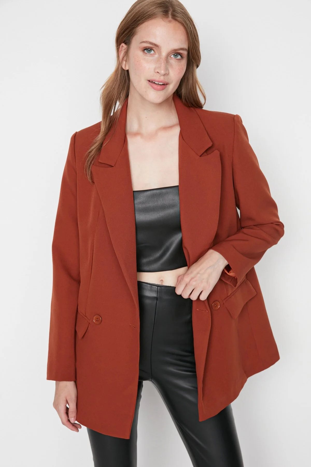Bild von Trendyol Collection Braune, Normal Gefütterte, Zweireihige Blazerjacke Aus Webstoff für Damen - 34
