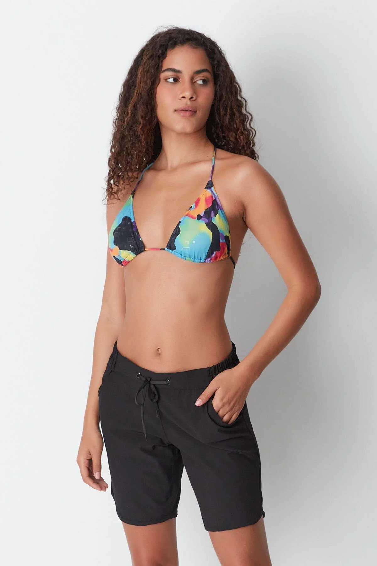 Bild von C&City Schwarze Badeshorts Modell Bn-16 für Damen - M