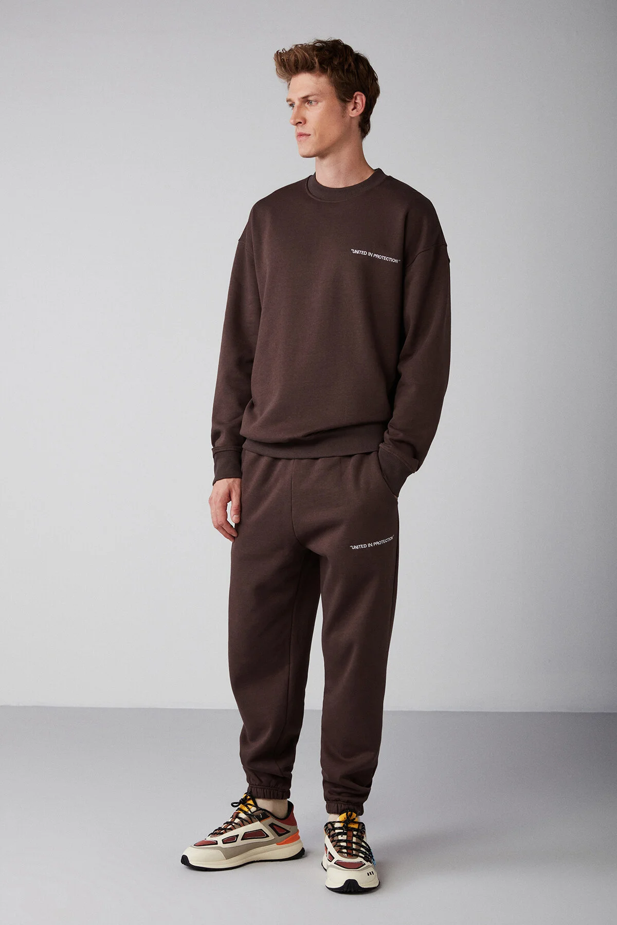 Bild von GRIMELANGE Marshall Trainingsanzug-set Aus Baumwolle, Fleece-innenseite, Bestickt, Entspannt, Braun für Herren - M