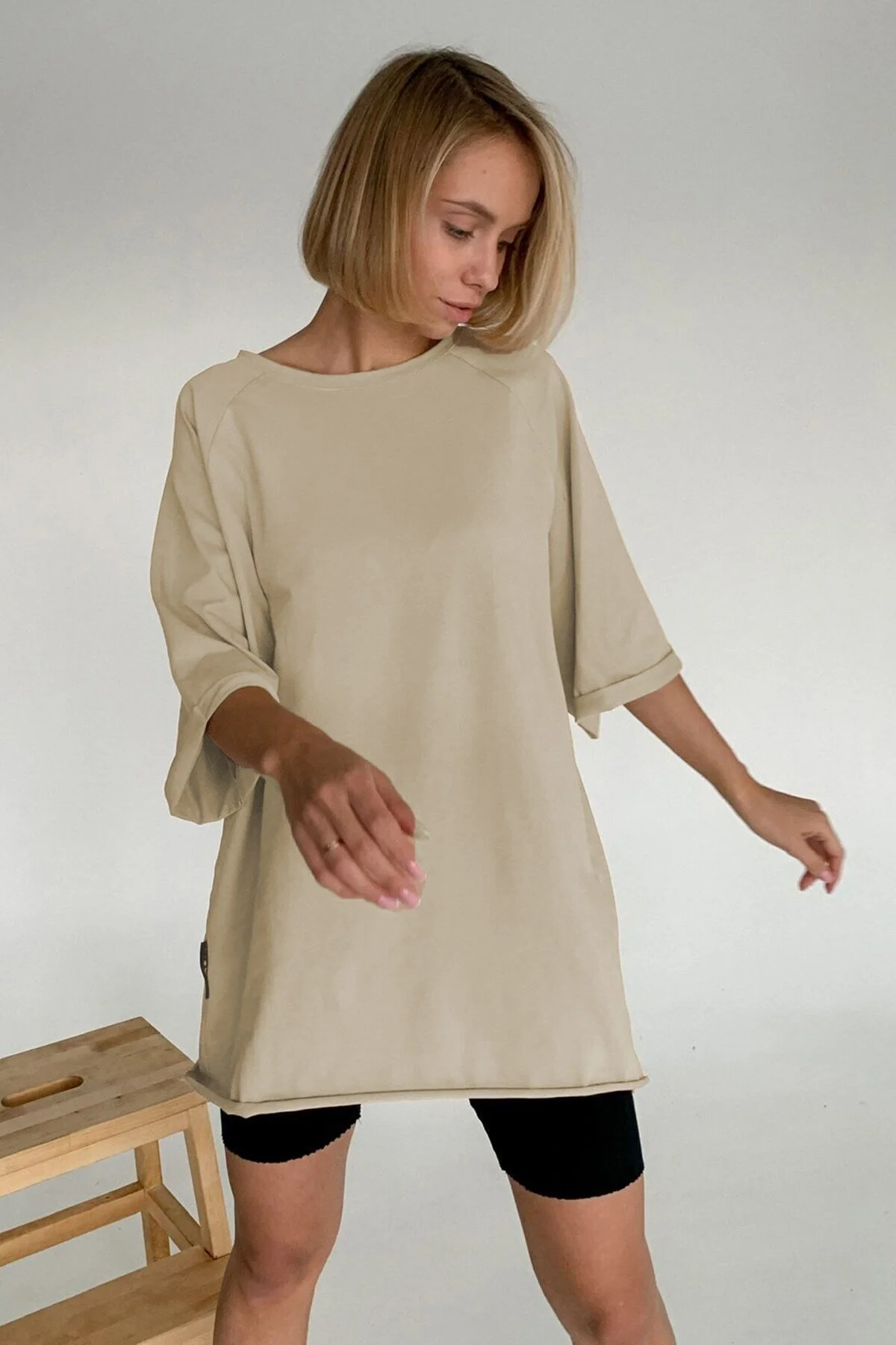 Bild von Madmext Camel Oversize Basic T-shirt für Damen - M
