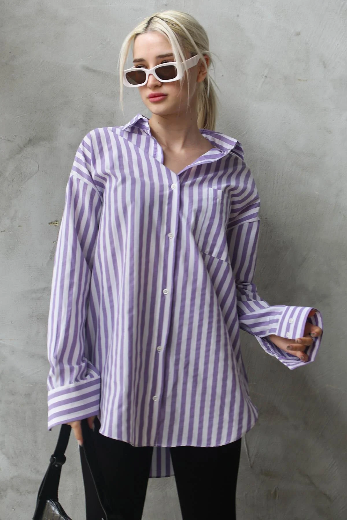Bild von Madmext Lila Gestreiftes Oversize Shirt Mg1688 für Damen - S