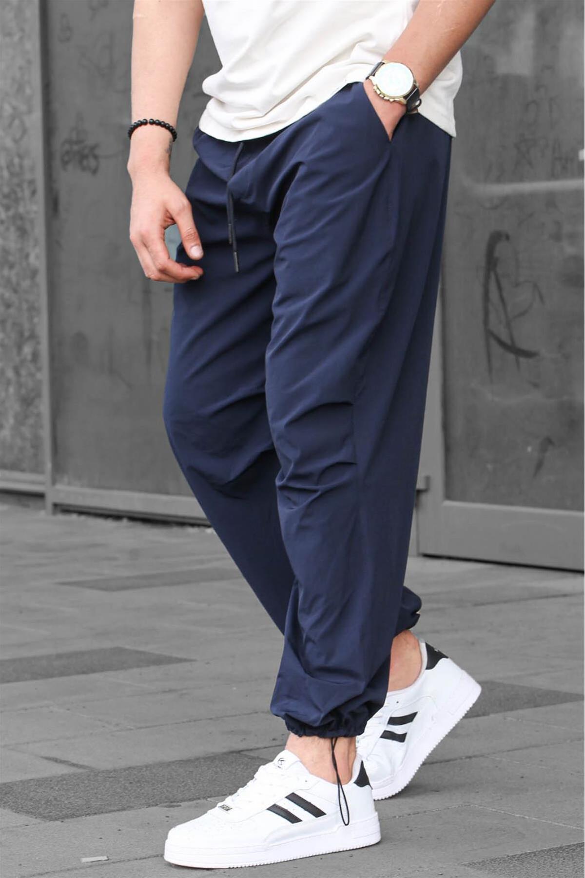 Bild von Madmext Marineblaue Fallschirmhose In Normaler Passform für Herren - L