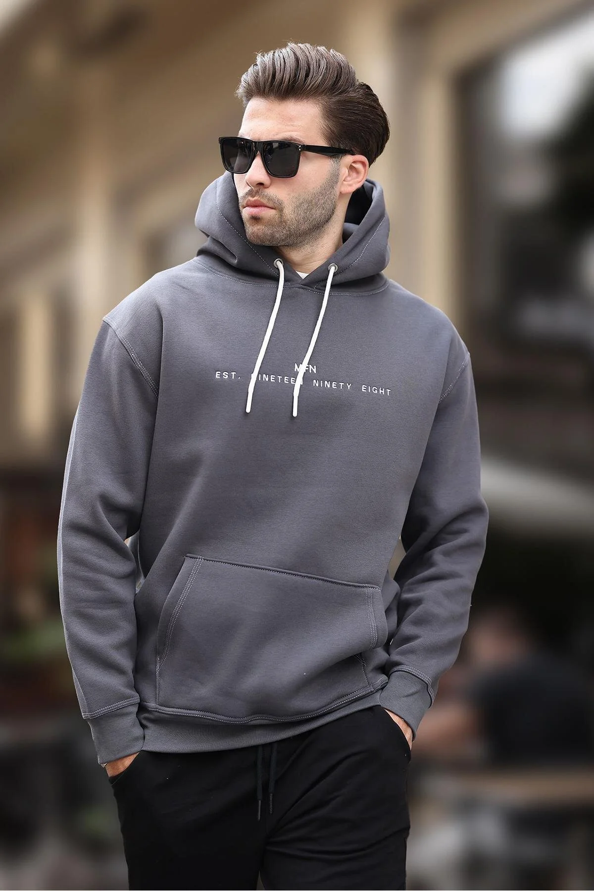 Bild von Madmext Sweatshirt – Rauchgrau, Kapuze, Stickereidetail, Tasche, für Herren - 2XL