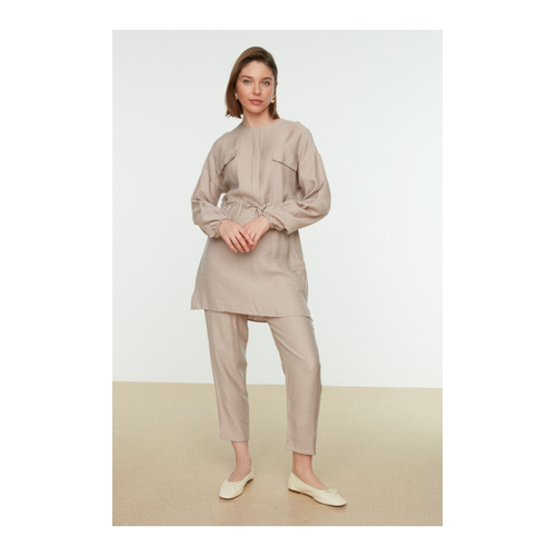 Bild von Modisches Beiges Aerobin Hemd-Hosen-Set für Damen