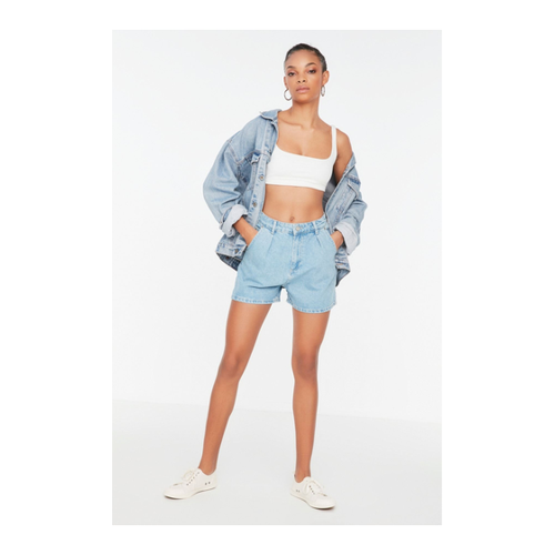 Bild von Trendyol Collection Hellblaue, Nachhaltigere Denim-Shorts für Damen