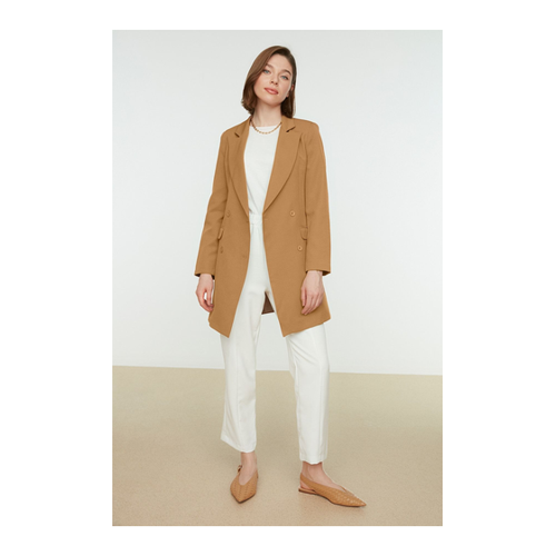 Bild von Trendyol Modest Kamelfarbener Blazer - Eleganz für jede Gelegenheit
