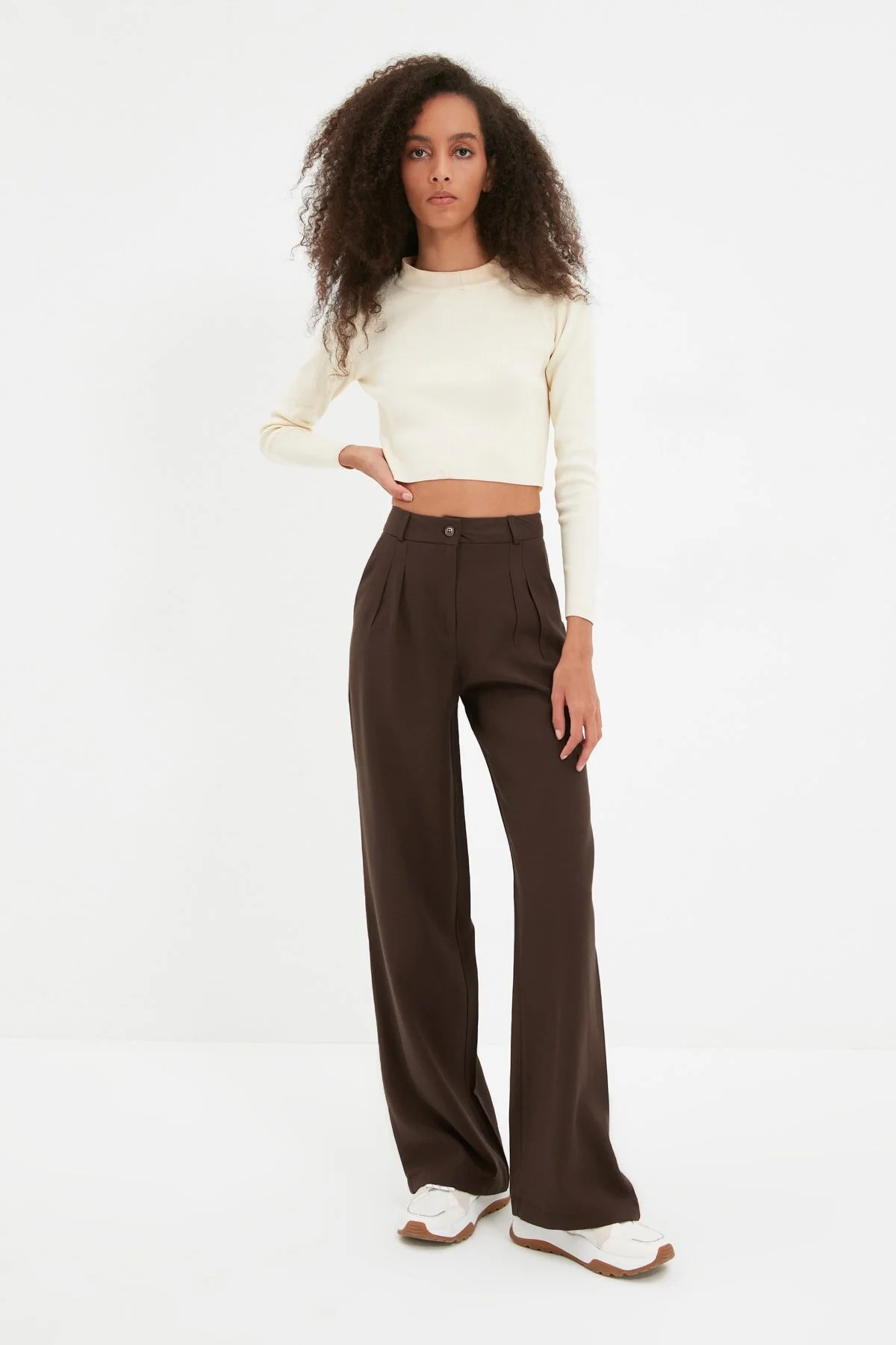 Bild von Trendyol Collection Braune Webhose Mit Weitem Bein Und Falten – für Damen - 34