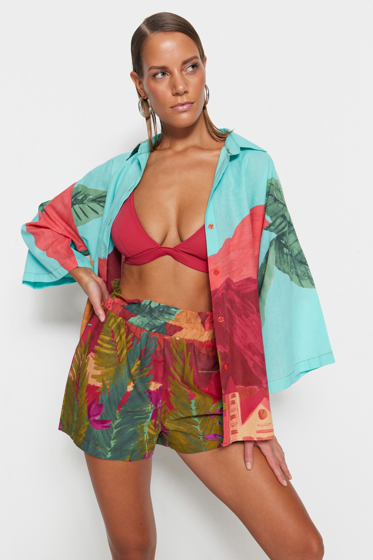 Bild von Trendyol Collection Gewebtes Hemd-shorts-set Aus 100 % Baumwolle Mit Landschaftsmuster für Damen - 36
