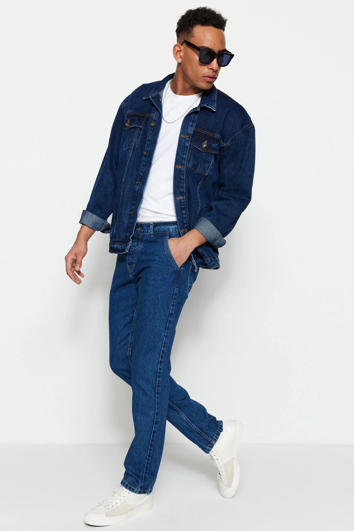 Bild von Trendyol Collection Indigofarbene Straight-fit-jeans für Herren - 30