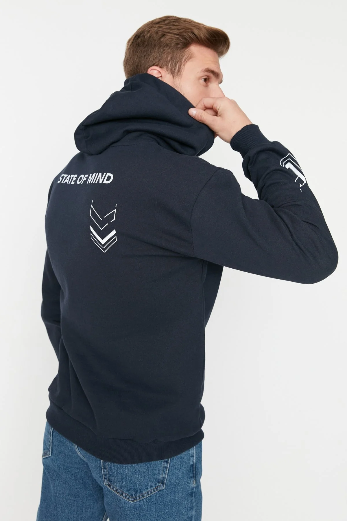 Bild von Trendyol Collection Marineblaues, Übergroßes Fleece-sweatshirt Mit Textaufdruck Tmnaw23sw00024 für Herren - XL