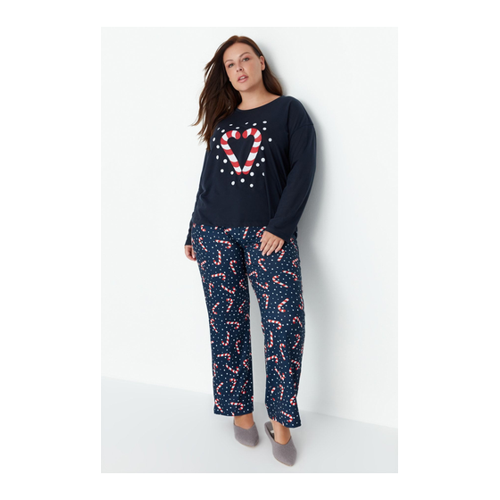 Bild von Trendyol Curve Marineblaues Pyjama-set Aus Strick Mit Neujahrsthema für Damen - 3XL