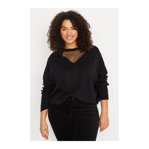 Bild von Trendyol Curve Schwarzer Dünner Strickpullover Mit Tülldetail Und Tiefer Schulterpartie für Damen - 4XL
