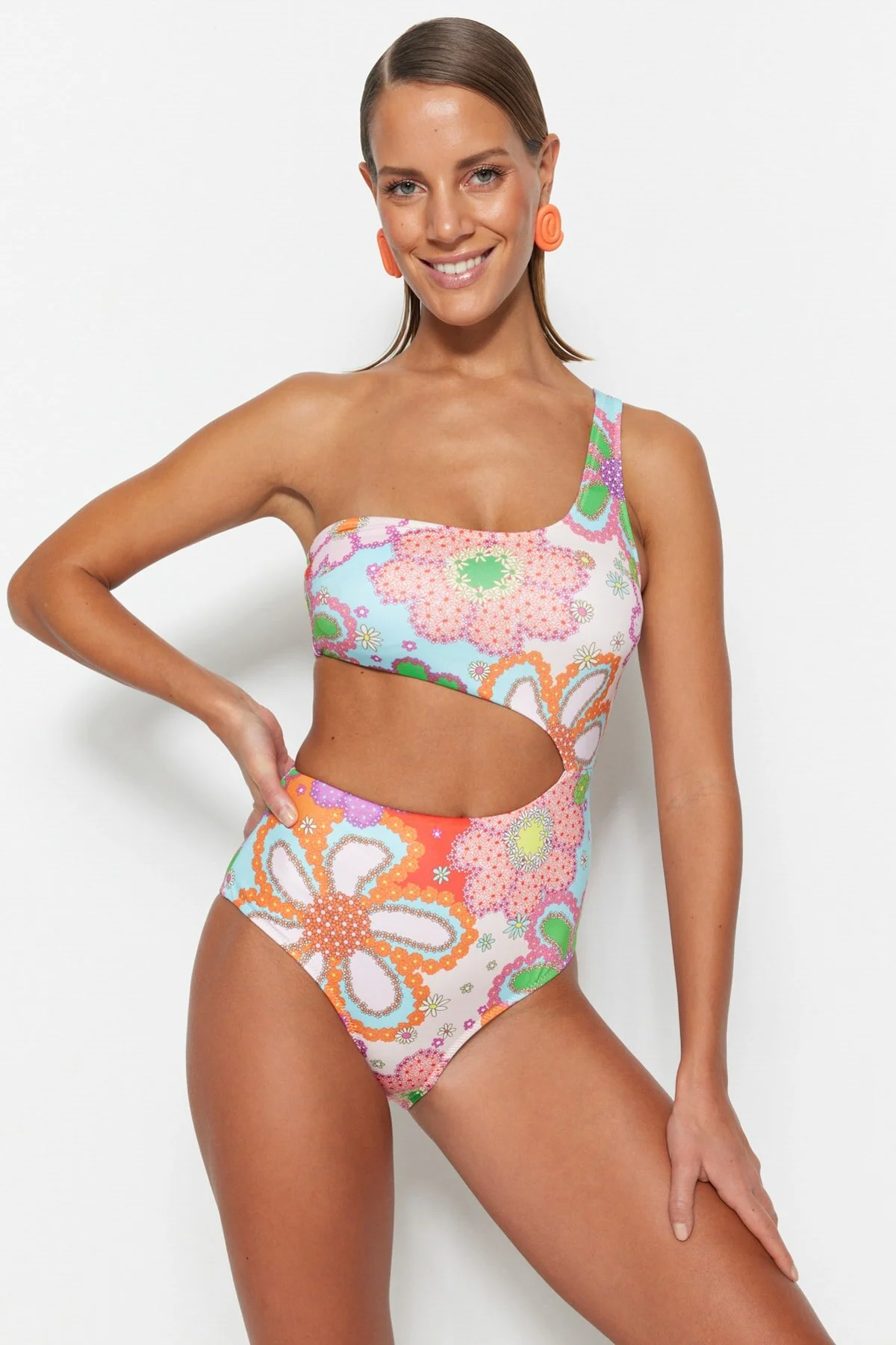 Bild von Trendyol Collection Badeanzug Mit Blumenmuster, Einer Schulter, Cut-out/fenster Und Normalem Bein für Damen - 34