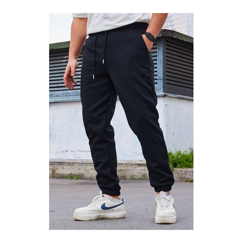 Bild von Trendyol Collection Schwarze Fleece Jogginghose für Herren