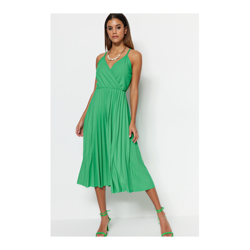 Bild von Trendyol Collection Grünes, Zweireihiges, Plissiertes Midi-skaterkleid